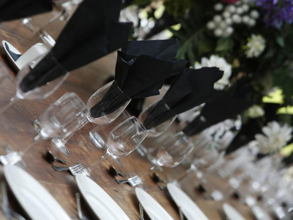 The Red Lion Hotel Whittlesford Bagian luar foto