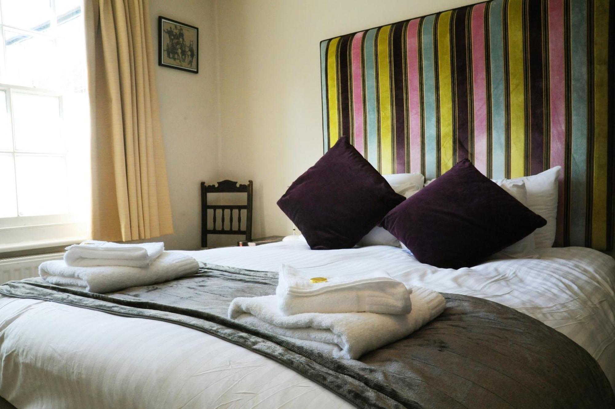 The Red Lion Hotel Whittlesford Bagian luar foto