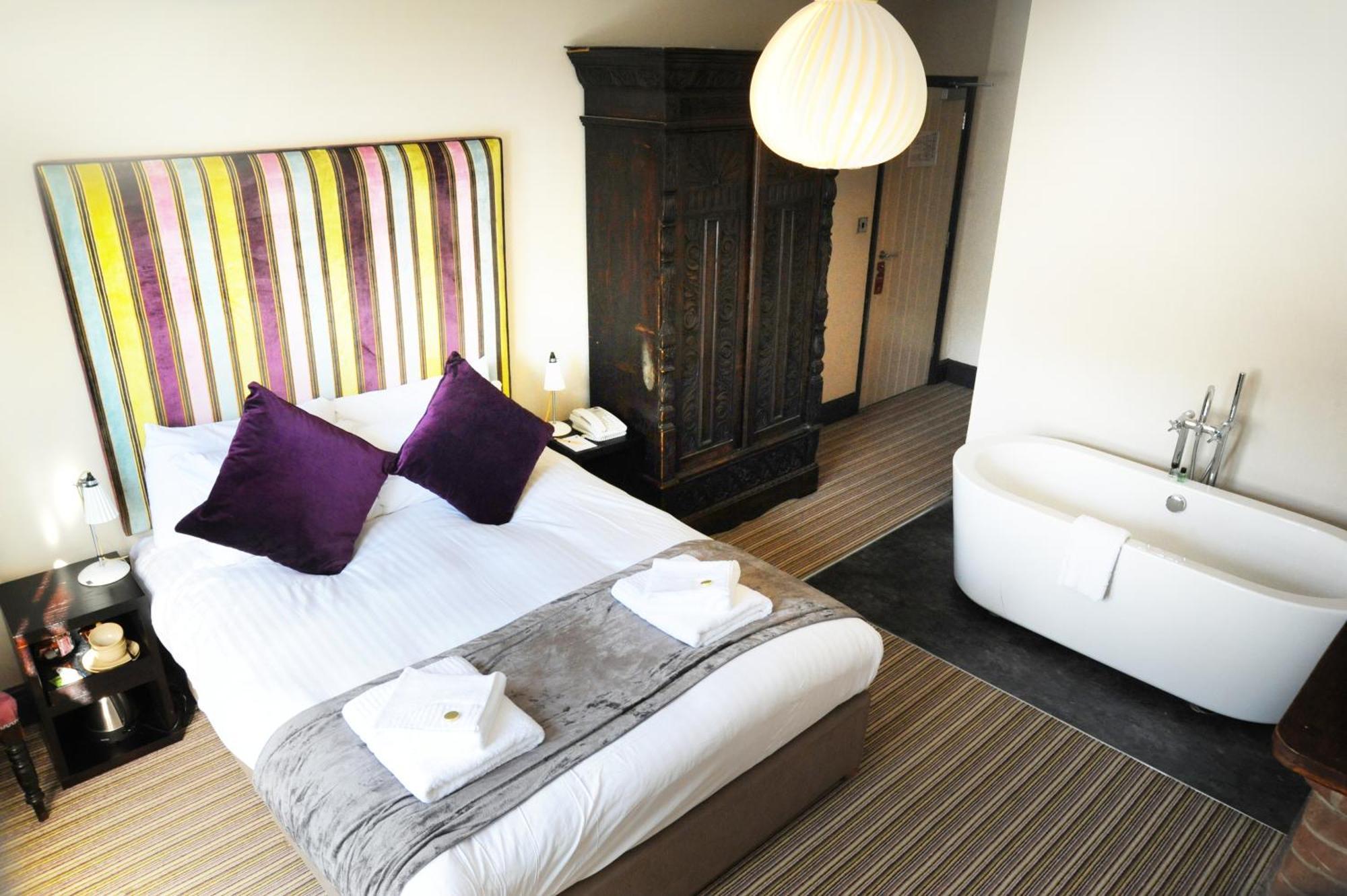 The Red Lion Hotel Whittlesford Bagian luar foto