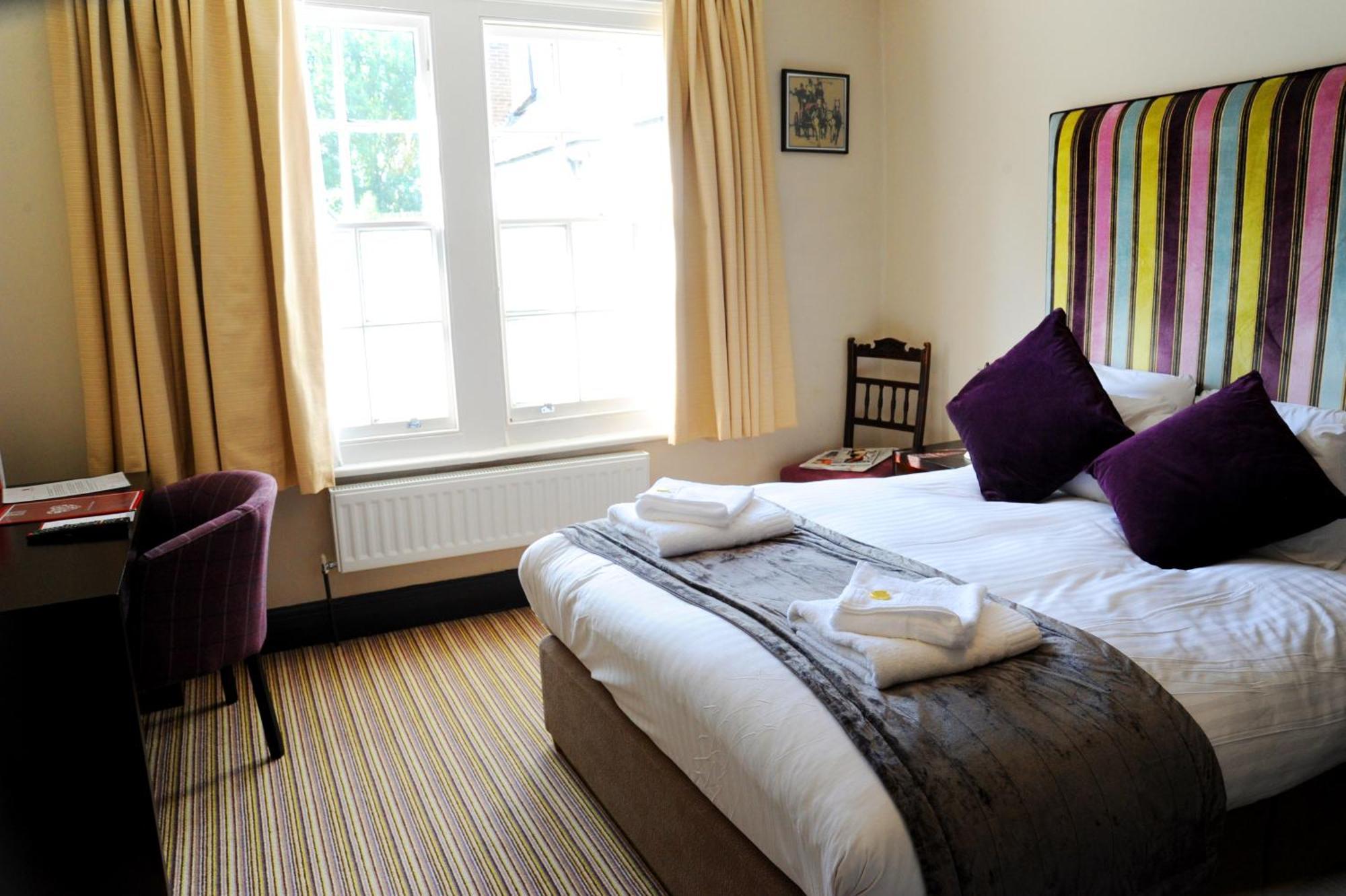 The Red Lion Hotel Whittlesford Bagian luar foto