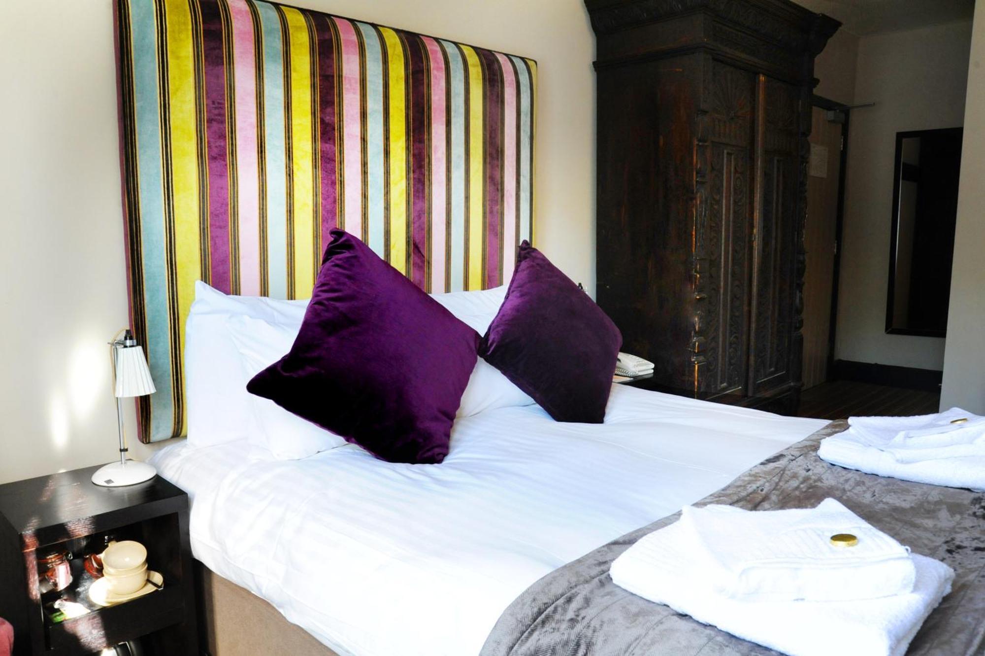 The Red Lion Hotel Whittlesford Bagian luar foto