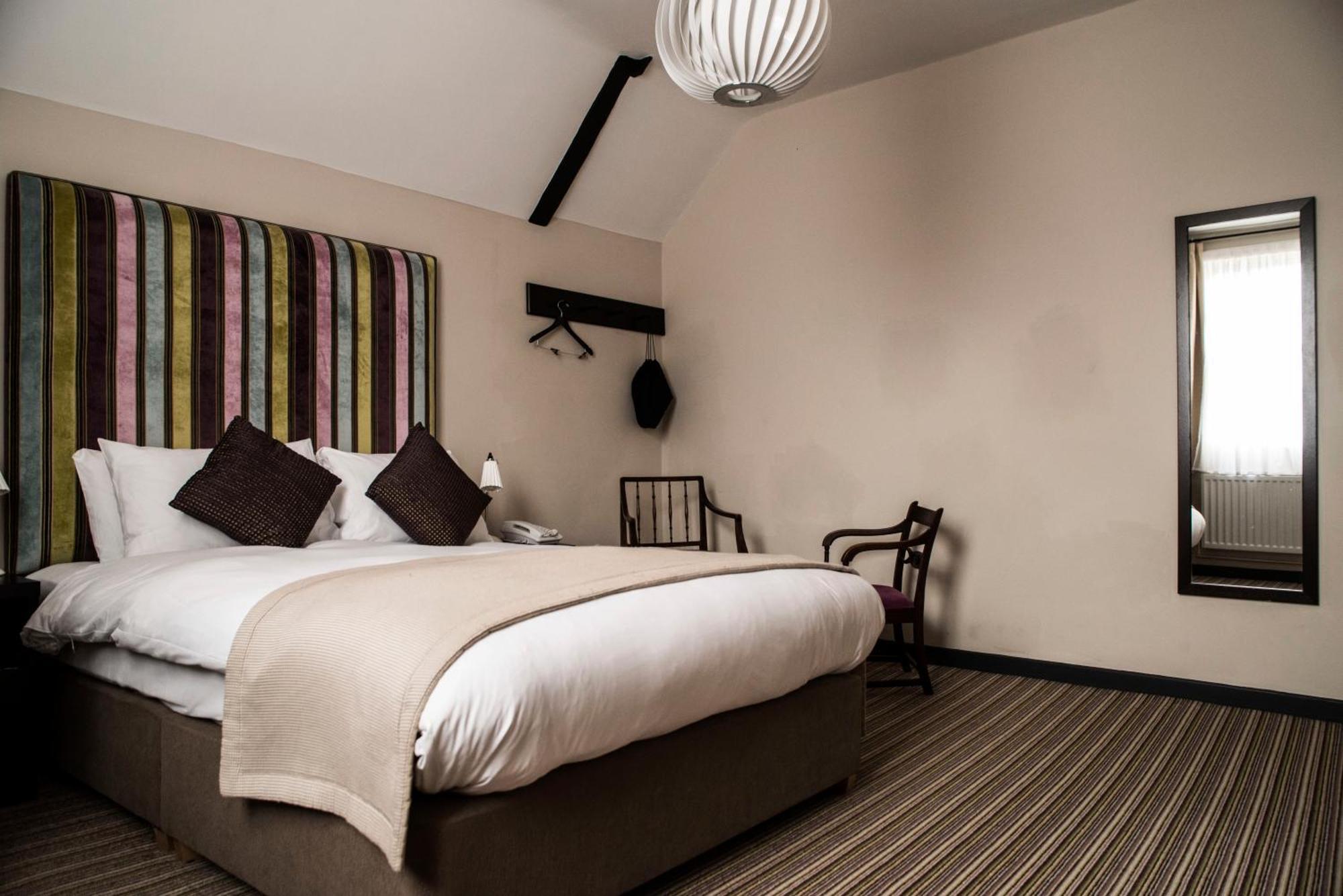 The Red Lion Hotel Whittlesford Bagian luar foto