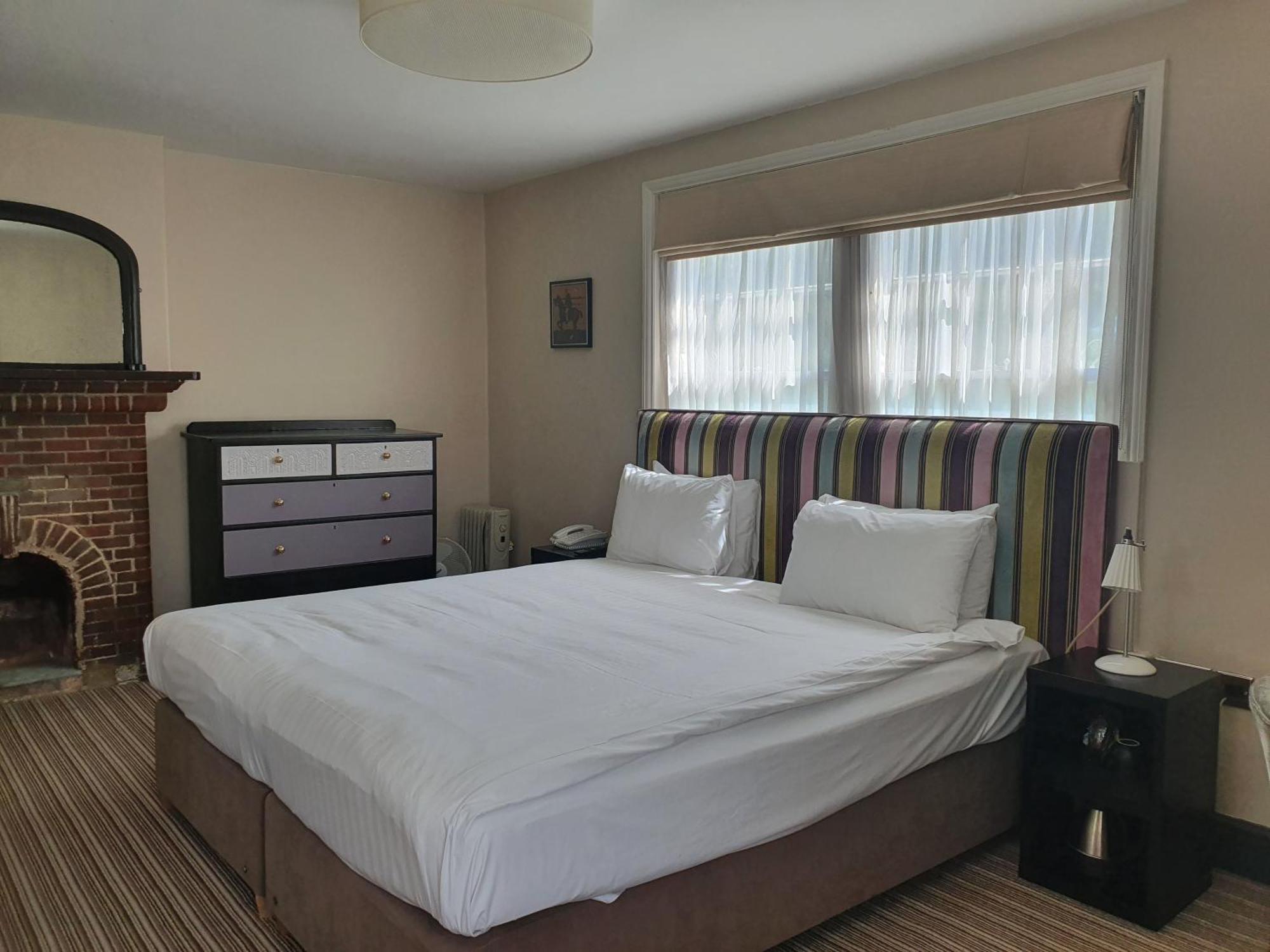 The Red Lion Hotel Whittlesford Bagian luar foto